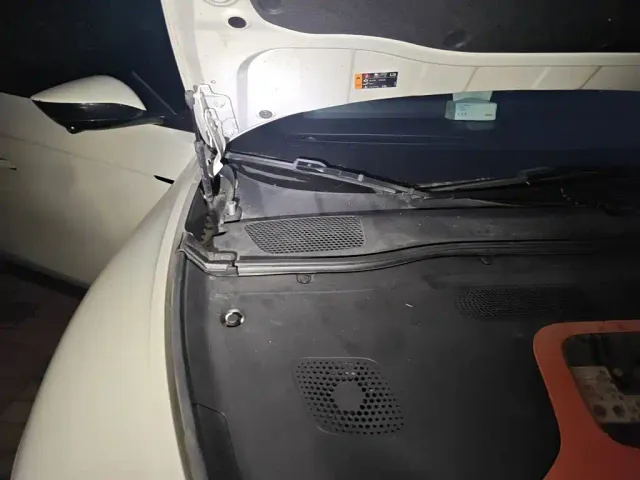 IM Motors L7 — Фото автомобиля 20