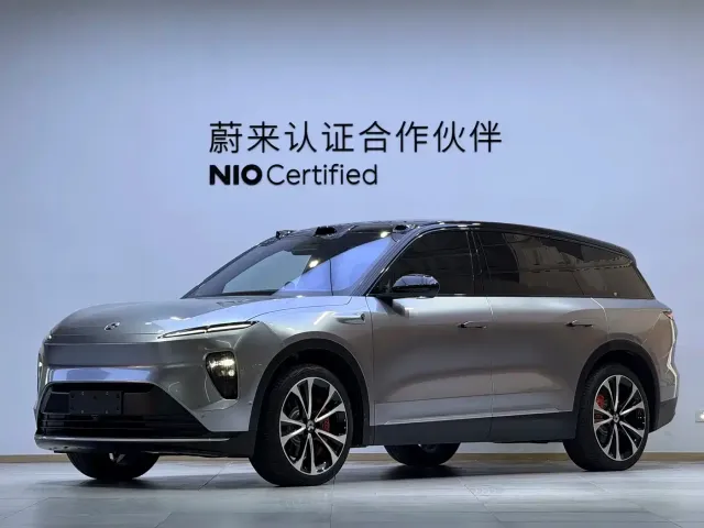 Фотография автомобиля — Nio ES8