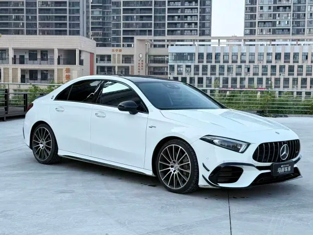 Mercedes-Benz A-Class AMG — Фото автомобиля 3