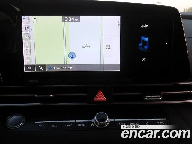 Hyundai Avante CN7 — Фото автомобиля 13