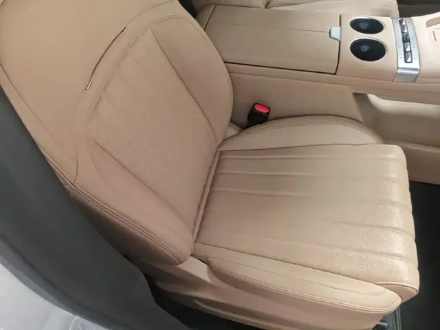 Jetour Shanhai Jetour Shanhai L7 PLUS 2025 220km Elite Edition 7-seater — Фото автомобиля 24