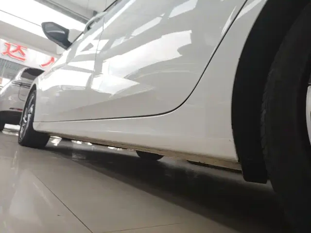 Hyundai Elantra — Фото автомобиля 21