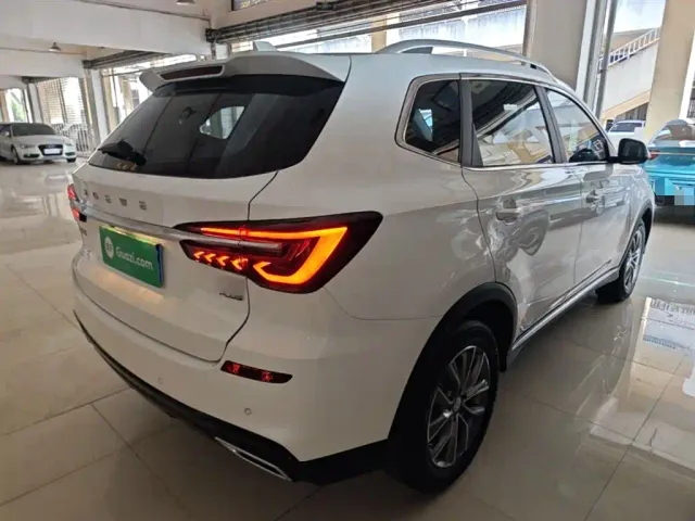 Roewe RX5 — Фото автомобиля 6