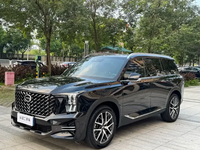 Фотография автомобиля — GAC Trumpchi GS8