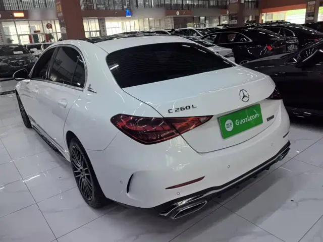 Mercedes-Benz C-Class — Фото автомобиля 4