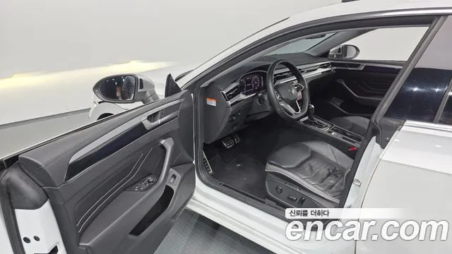 Volkswagen Arteon Arteon 2.0 TDI Prestige — Фото автомобиля 11