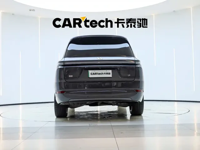 Li Auto L9 — Фото автомобиля 7