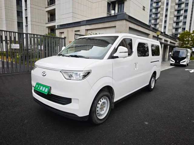 Фотография автомобиля — Ruichi New Energy EC75