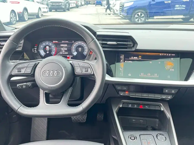 Audi A3 — Фото автомобиля 11