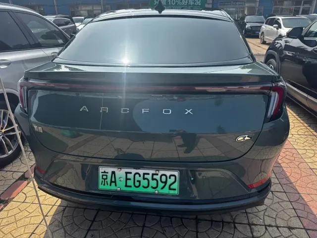 Arcfox Alpha S — Фото автомобиля 17