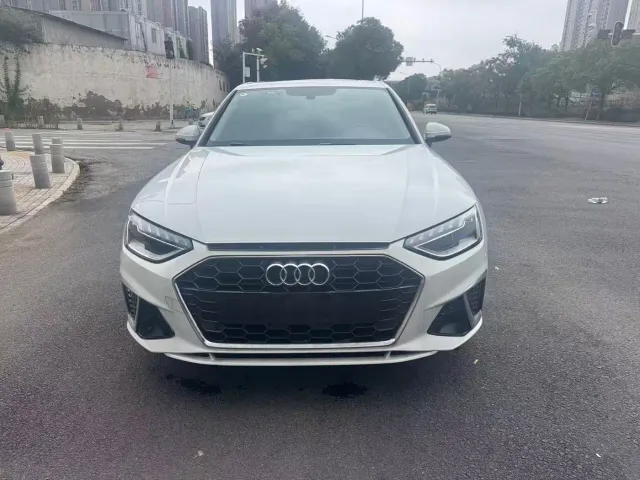Audi A4L — Фото автомобиля 2