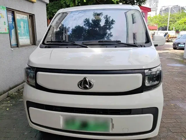 Changan Ruixing EM60 — Фото автомобиля 2