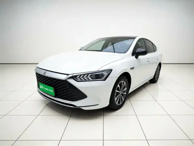Фотография автомобиля — BYD Qin PLUS