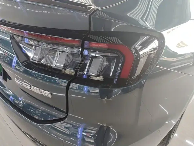 Ford Mondeo — Фото автомобиля 7