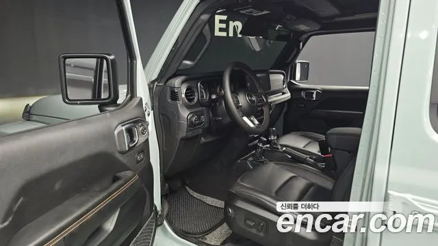 Jeep Wrangler JL — Фото автомобиля 9
