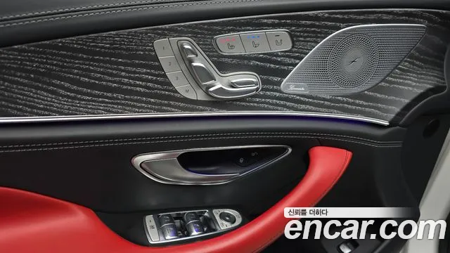 Mercedes-Benz AMG GT 4 двери 43 4MATIC+ Dynamic — Фото автомобиля 15