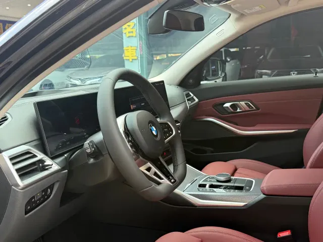 BMW 3 Series — Фото автомобиля 15