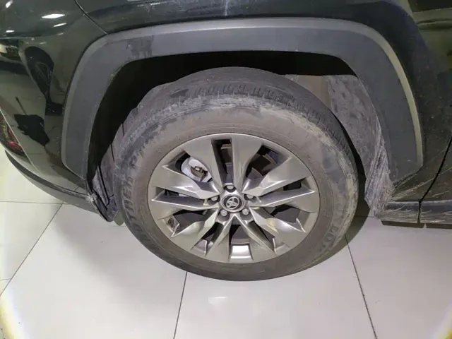 Toyota Wildlander — Фото автомобиля 22