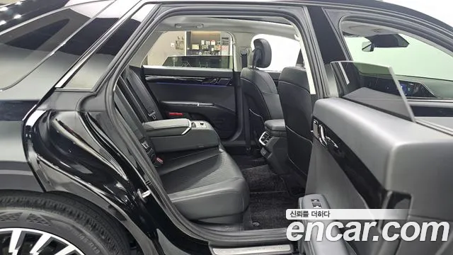 Hyundai Grandeur GN7 — Фото автомобиля 17