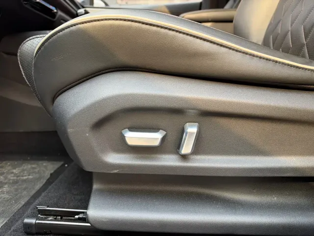 Wuling Jiachen — Фото автомобиля 7
