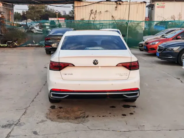 Volkswagen Sagitar — Фото автомобиля 8