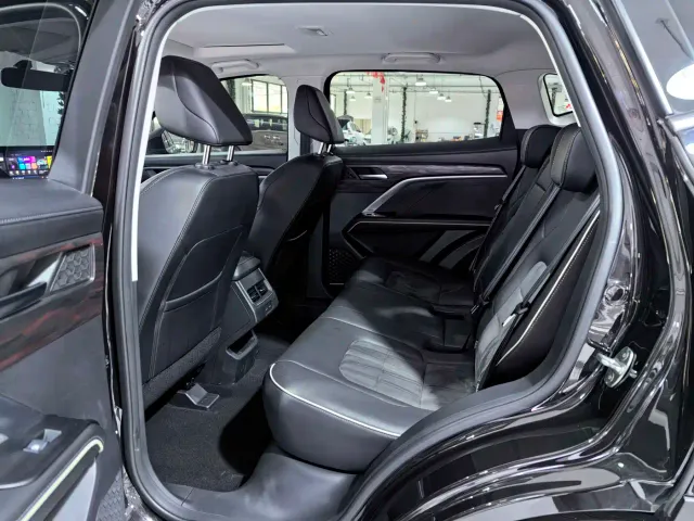 Haval H6 — Фото автомобиля 10