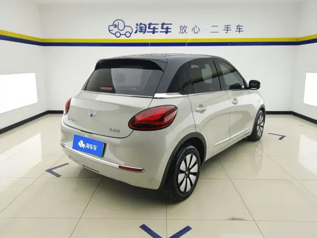 Wuling Bingo — Фото автомобиля 3