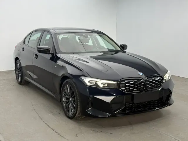 BMW 3 Series — Фото автомобиля 3