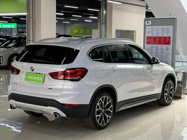 BMW X1 — Фото автомобиля 9