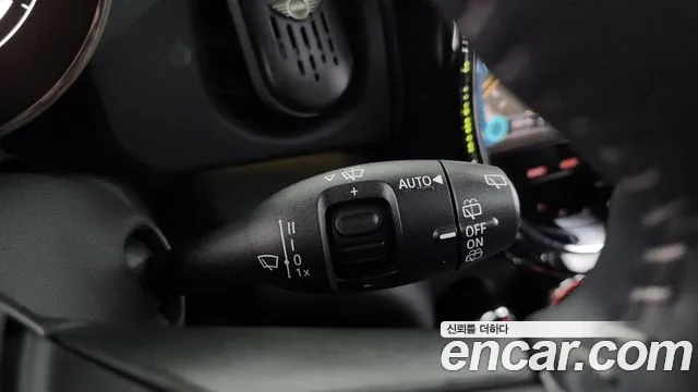 Mini Cooper — Фото автомобиля 25