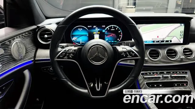 Mercedes-Benz E-Class W213 — Фото автомобиля 13