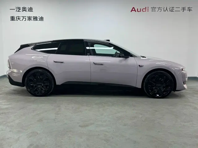 Audi E5 Sportback — Фото автомобиля 5