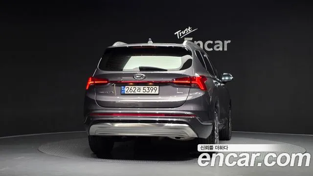 Hyundai Santafe Новый Santa Fe Дизель 2.2 4WD — Фото автомобиля 3