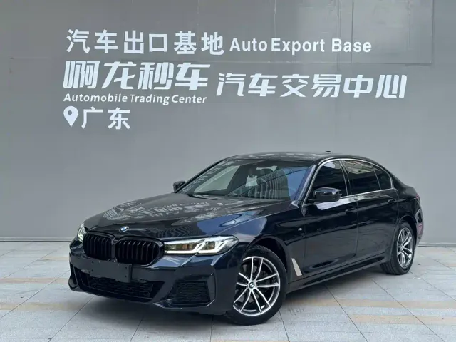Фотография автомобиля — BMW 5 Series