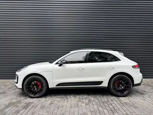 Porsche Macan — Фото автомобиля 14