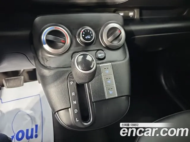 Hyundai Casper — Фото автомобиля 8