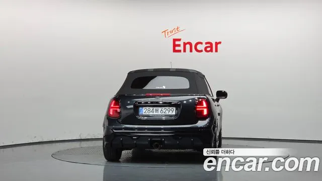 MINI Cooper Convertible 4th Gen — Фото автомобиля 4
