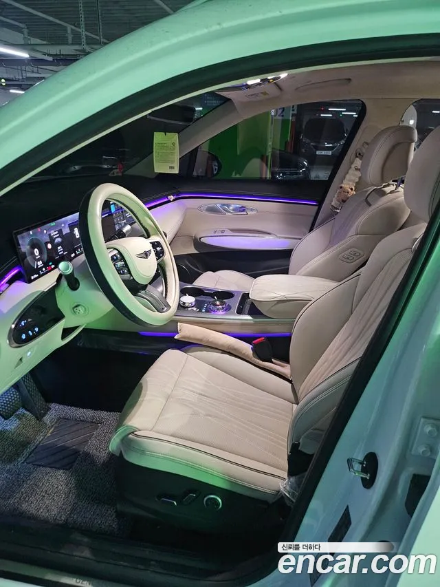 Genesis GV70 — Фото автомобиля 2
