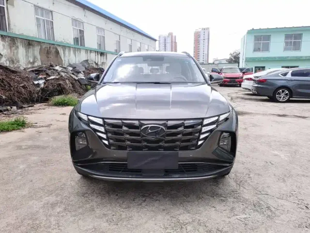 Hyundai Tucson — Фото автомобиля 2