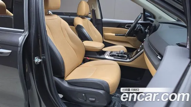 Kia Carnival 4th Gen — Фото автомобиля 18