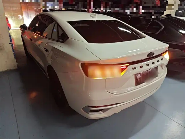 Ford Mondeo — Фото автомобиля 4