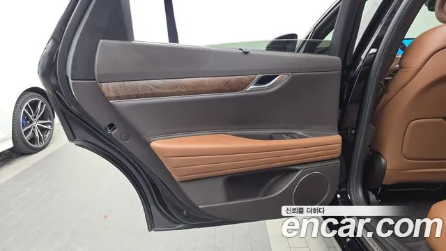 Genesis G80 RG3 — Фото автомобиля 25