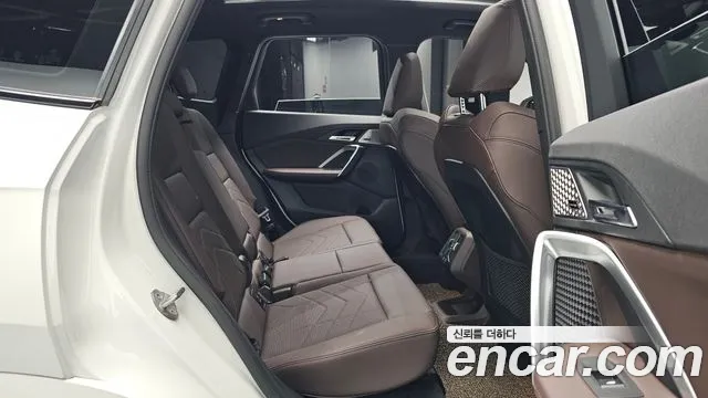 BMW X1 sDrive 20i M Sport — Фото автомобиля 12