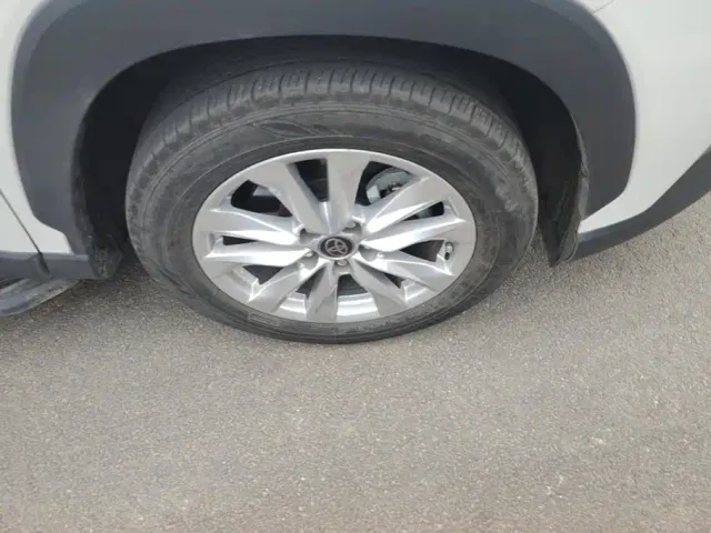 Toyota Corolla Cross — Фото автомобиля 6