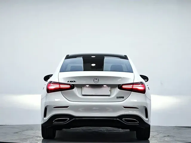 Mercedes-Benz A-Class — Фото автомобиля 7
