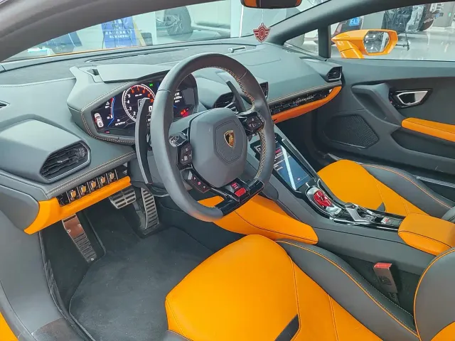 Lamborghini Huracan — Фото автомобиля 27