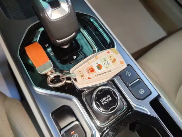 Geely ICON — Фото автомобиля 8