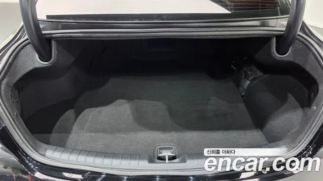 Hyundai Grandeur (New) Hybrid — Фото автомобиля 23
