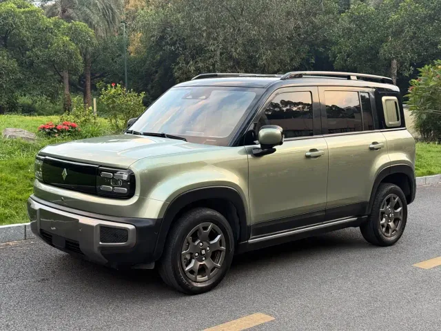 Baojun Yep Plus — Фото автомобиля 3