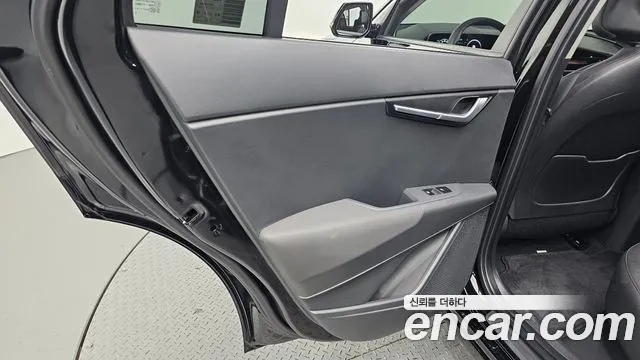Kia Niro New — Фото автомобиля 14